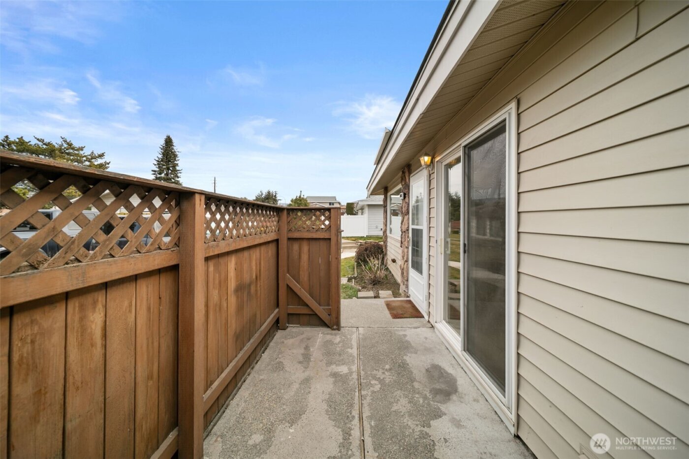 100 Simon Street #13, East Wenatchee, WA 98802