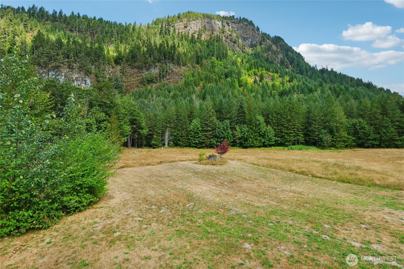 14341 State Route 530 , Concrete, WA 98237