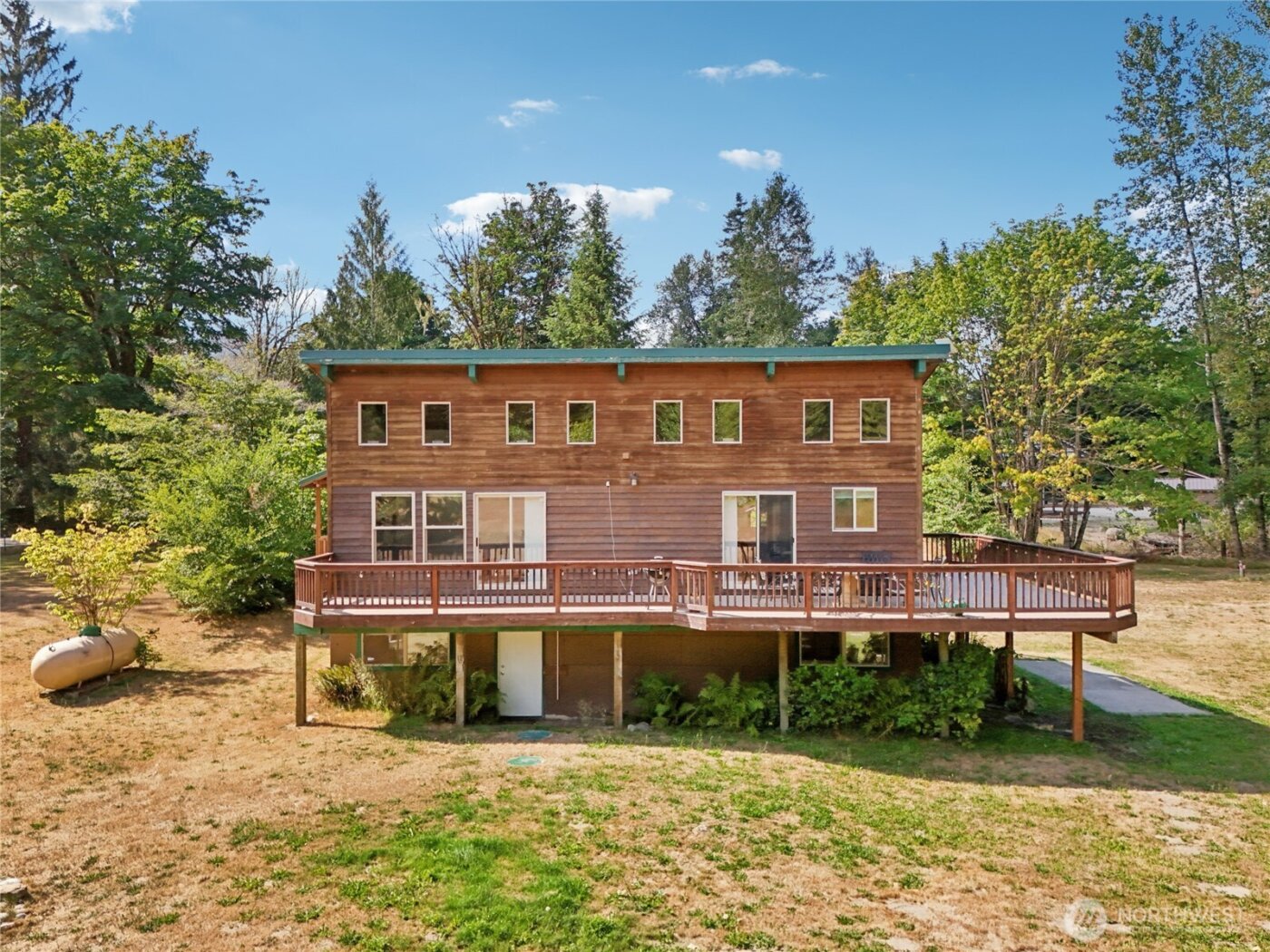 14341 State Route 530 , Concrete, WA 98237