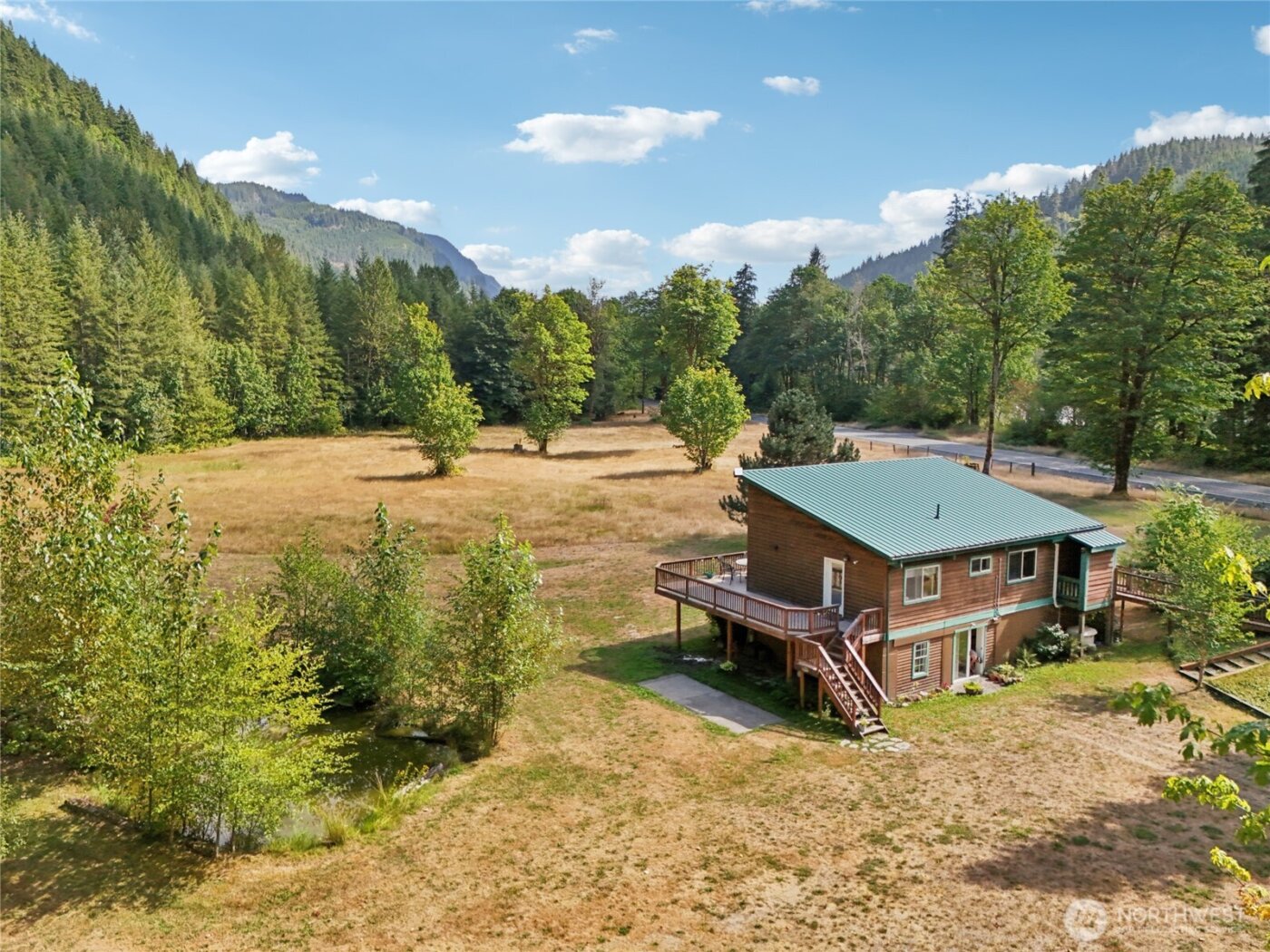 14341 State Route 530 , Concrete, WA 98237