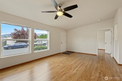 886 Carriage Court , Sedro Woolley, WA 98284 - Photo 11