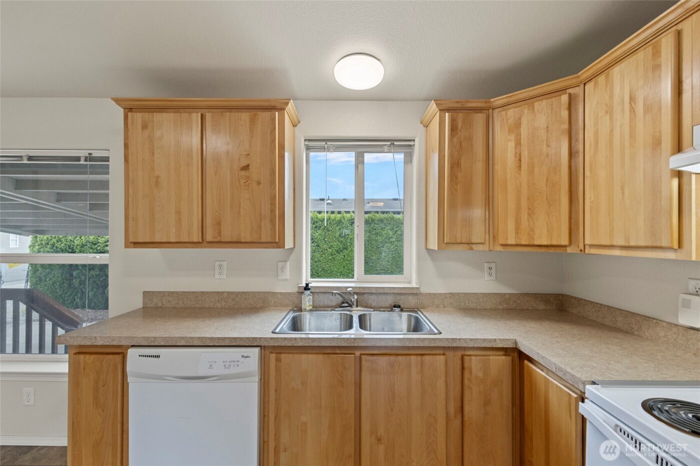 886 Carriage Court , Sedro Woolley, WA 98284