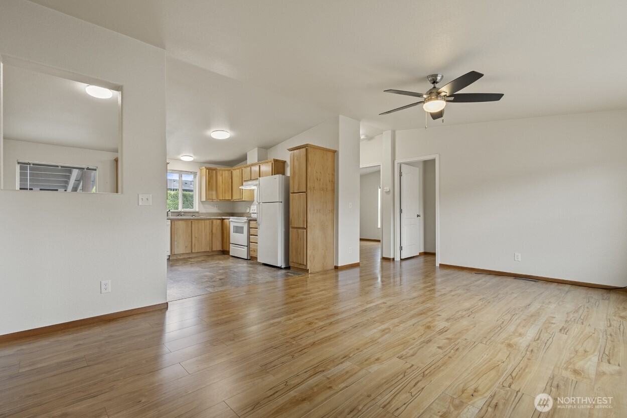 886 Carriage Court , Sedro Woolley, WA 98284