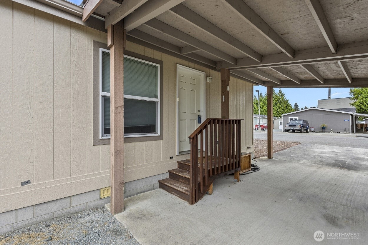 886 Carriage Court , Sedro Woolley, WA 98284
