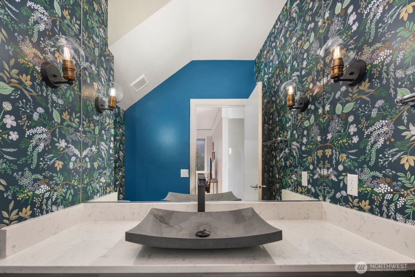 1717 Ferry Avenue SW, Seattle, WA 98116