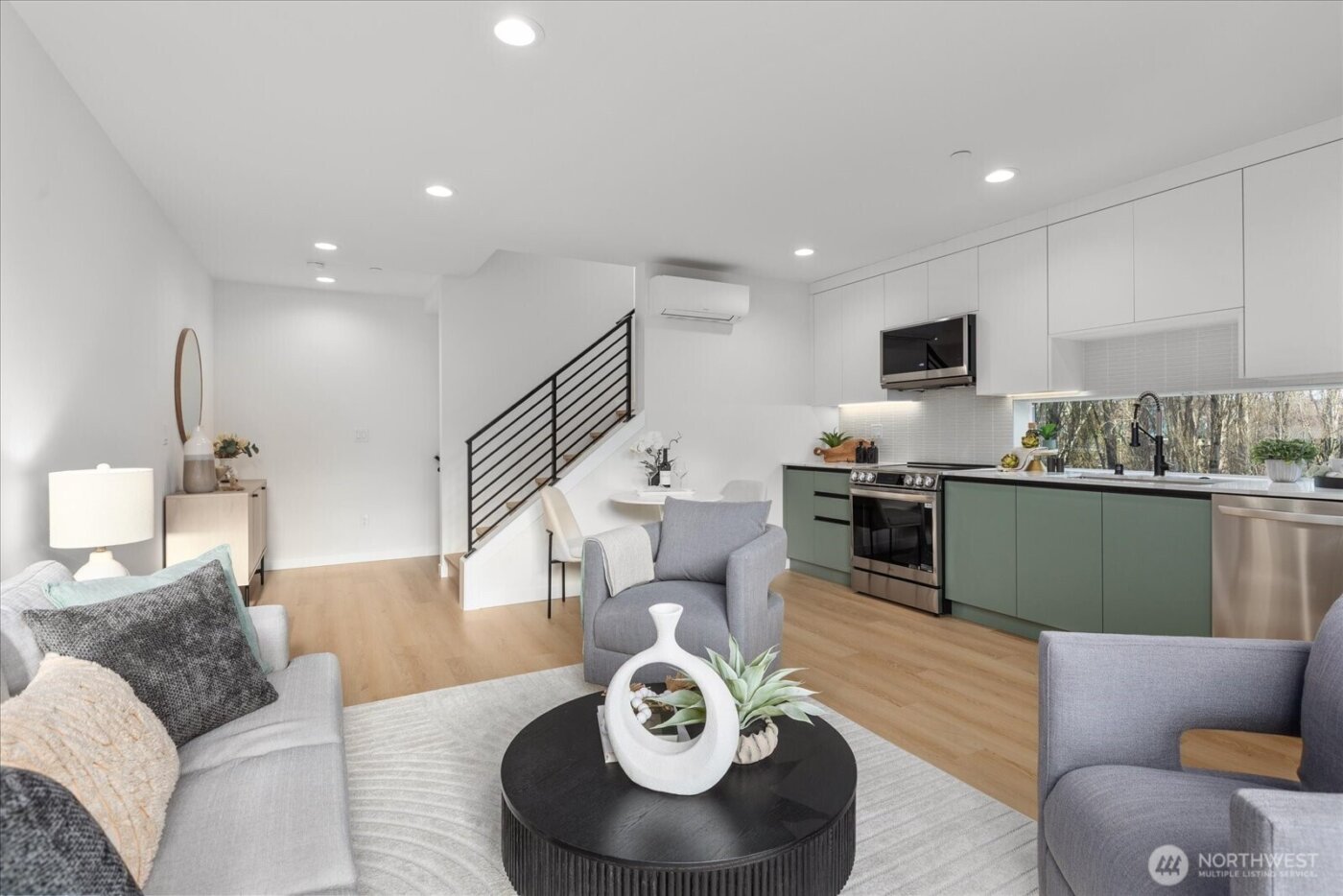 3110 Queen Anne Avenue N, Seattle, WA 98109