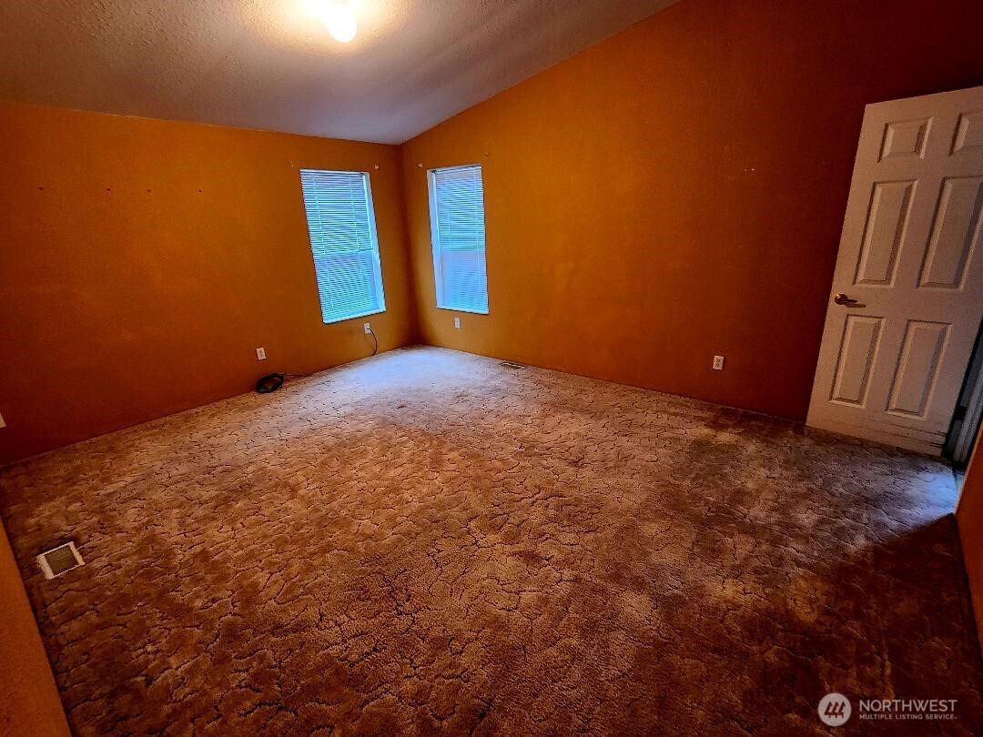 19 Christmas Tree Lane , Shelton, WA 98584