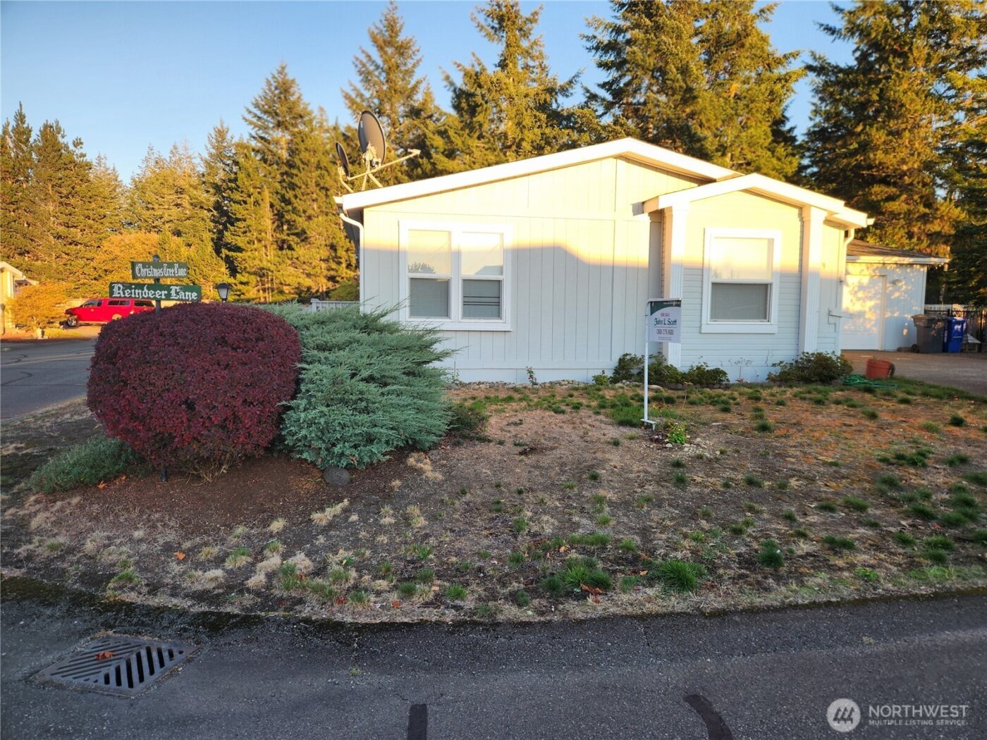 19 Christmas Tree Lane , Shelton, WA 98584