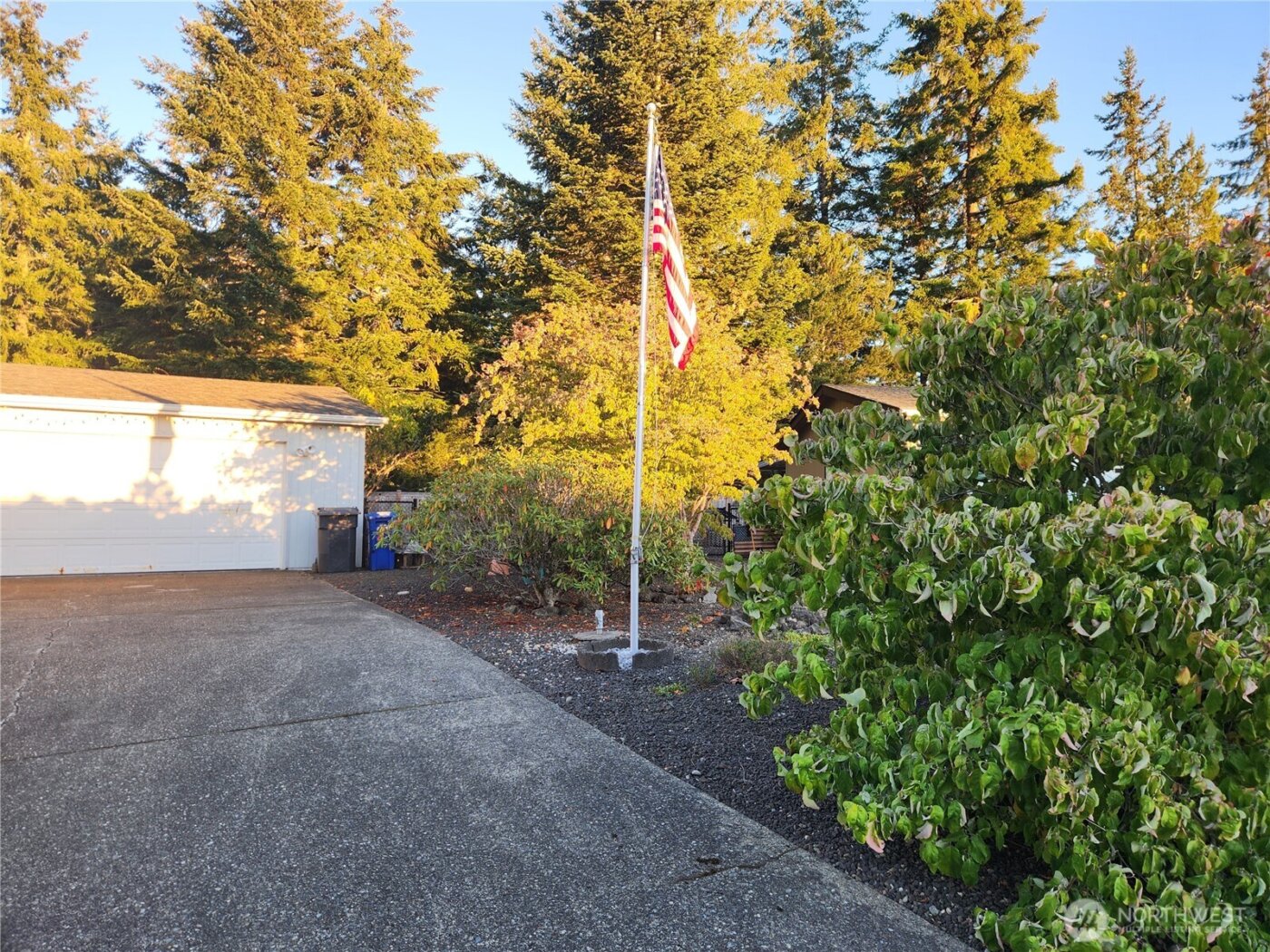 19 Christmas Tree Lane , Shelton, WA 98584