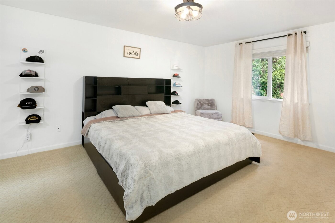 8215 1st Street SE, Lake Stevens, WA 98258-3392