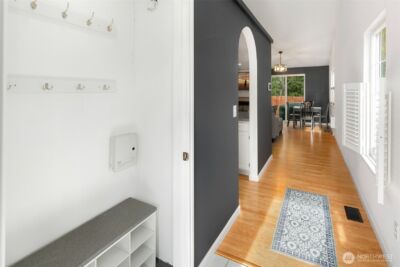 8215 1st Street SE, Lake Stevens, WA 98258-3392 - Photo 6