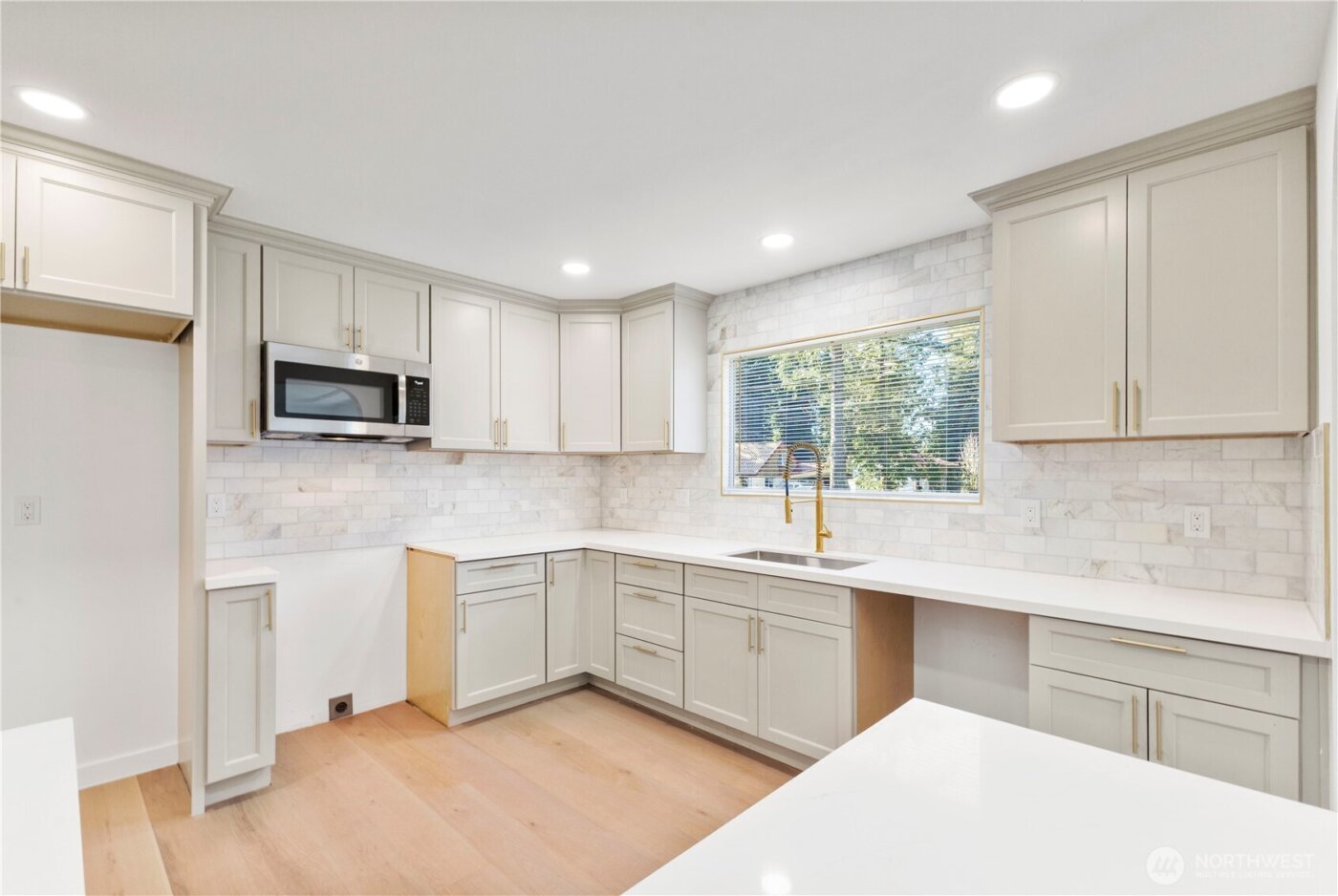 7003 44th Avenue E, Tacoma, WA 98443