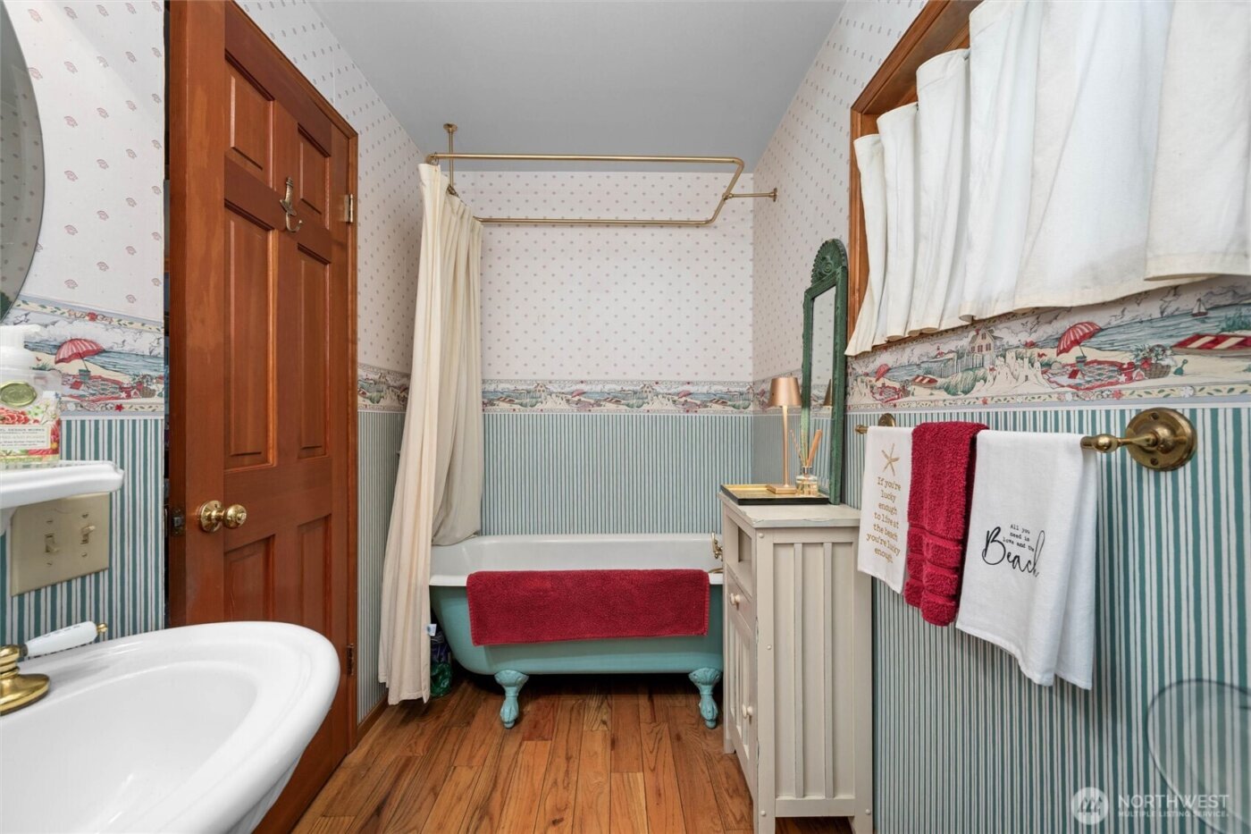 13197 Satterlee Rd , Anacortes, WA 98221