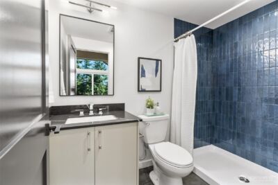 10736 Interlake Avenue N, Seattle, WA 98133 - Photo 10