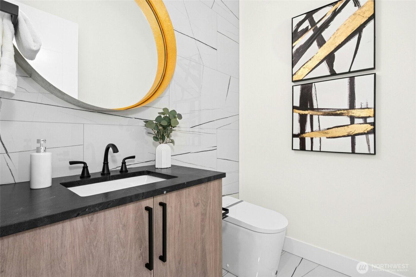 24257 SE 26th Place , Sammamish, WA 98075