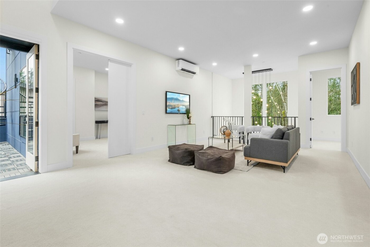 24257 SE 26th Place , Sammamish, WA 98075