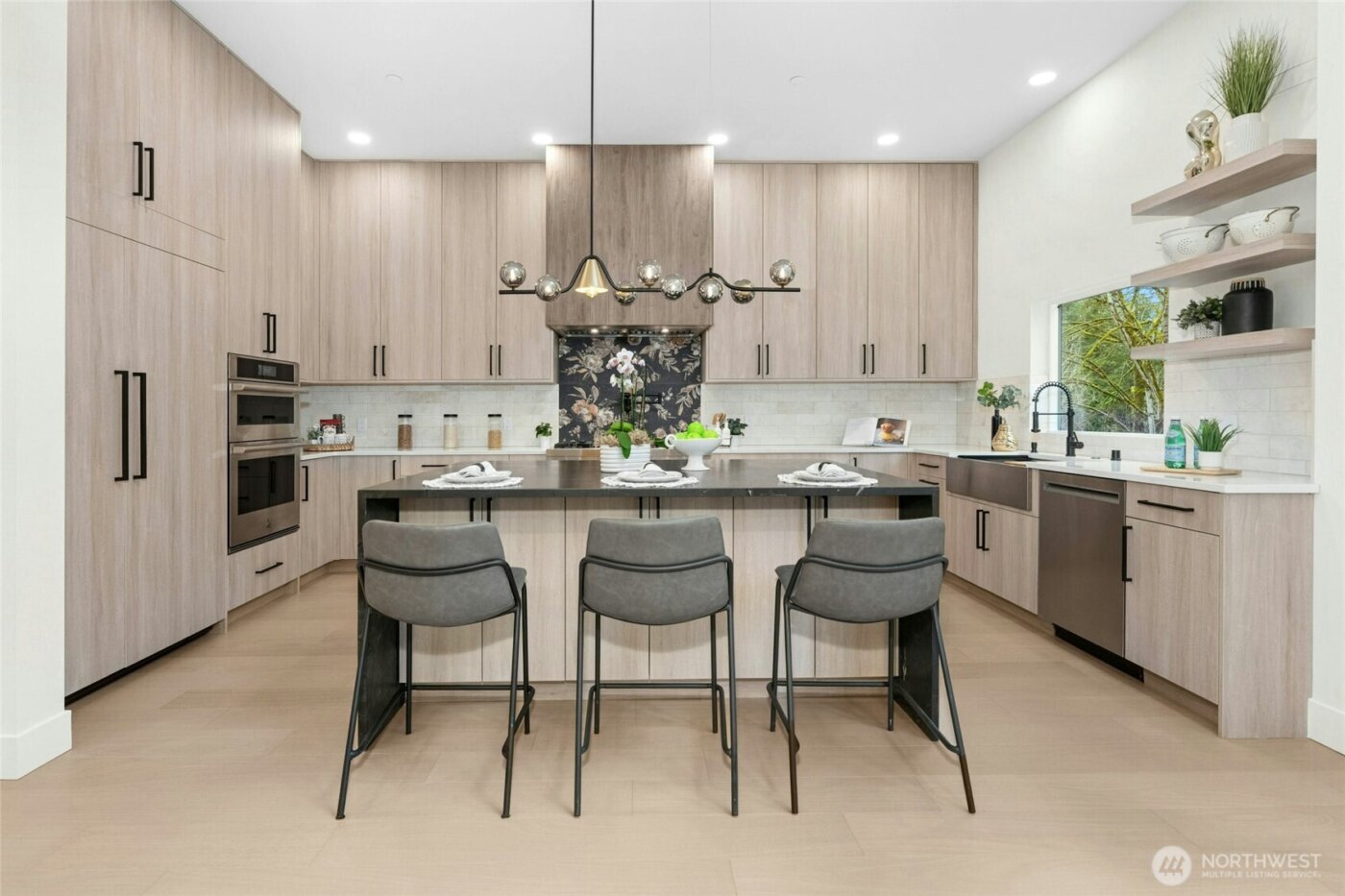 24257 SE 26th Place , Sammamish, WA 98075