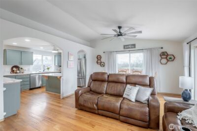 16669 Rainier View Drive SE, Yelm, WA 98597 - Photo 4