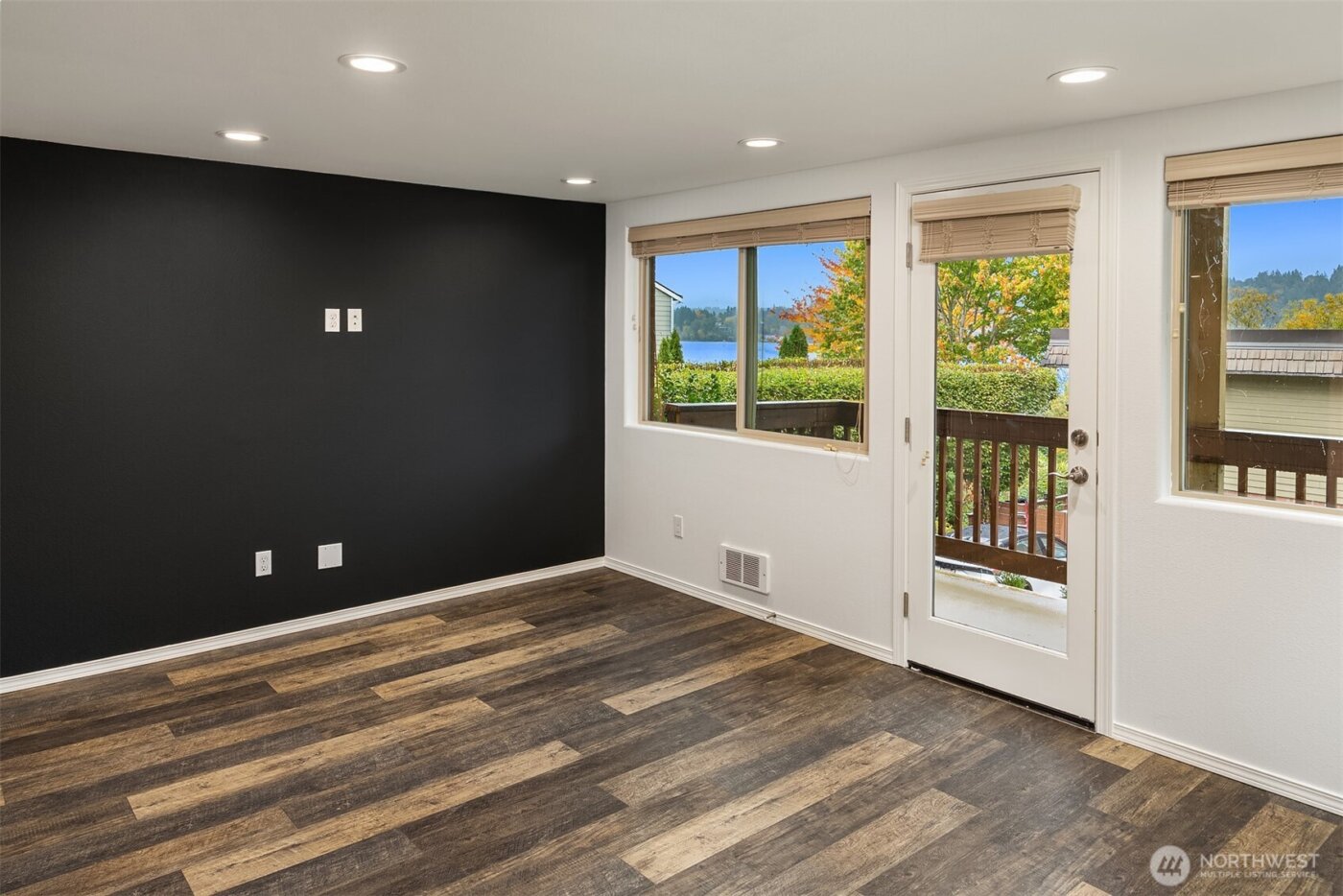 3834 175th Avenue NE #209, Redmond, WA 98052