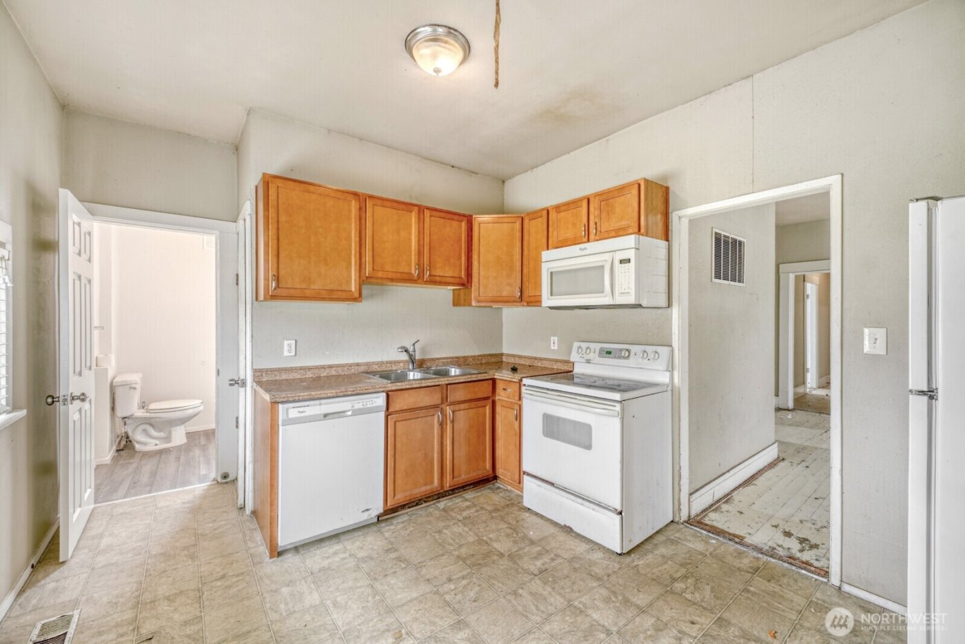 732 5th Avenue N, Kent, WA 98032