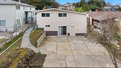 7226 33rd Avenue S, Seattle, WA 98118-3508 - Photo 4