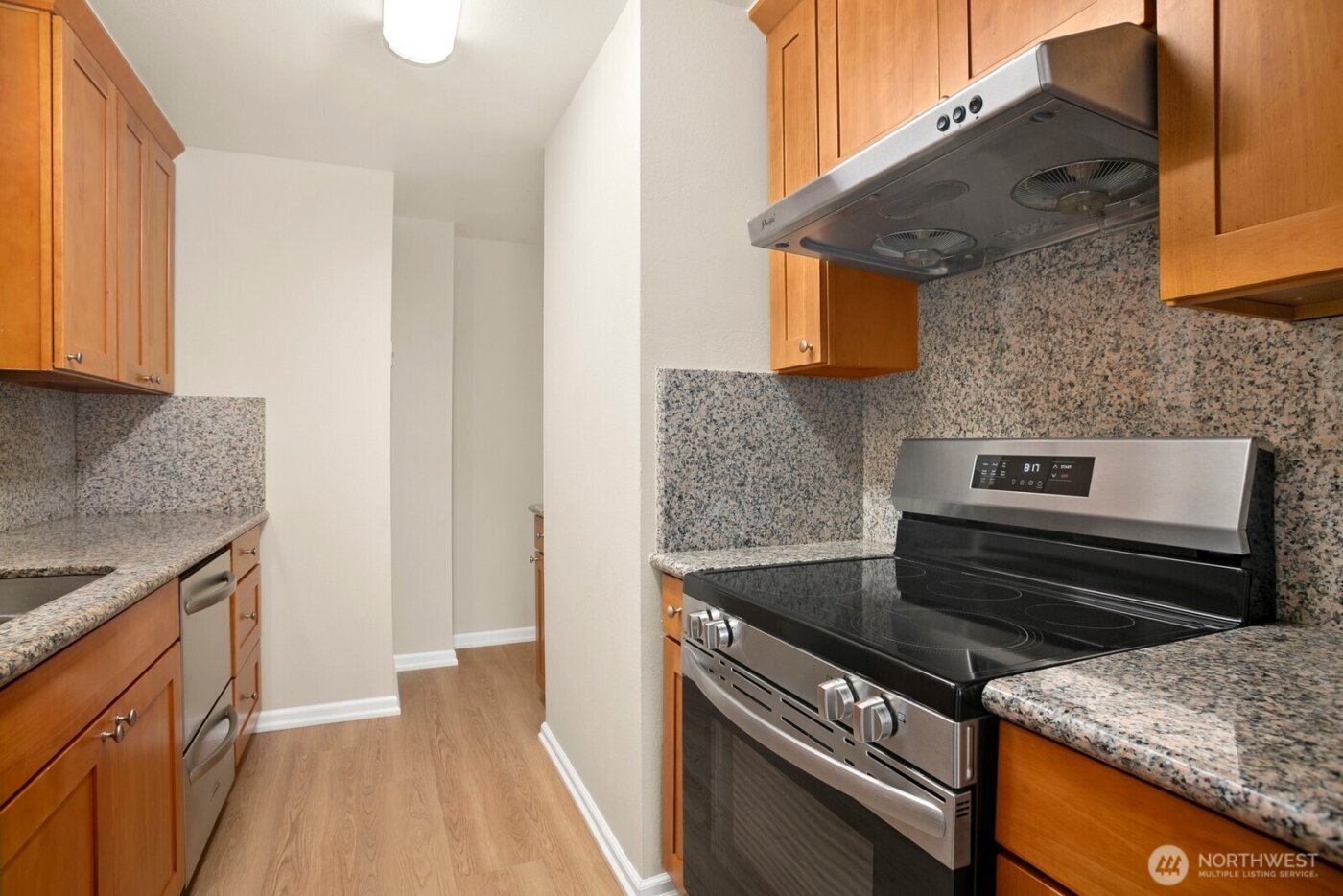 7226 33rd Avenue S, Seattle, WA 98118-3508