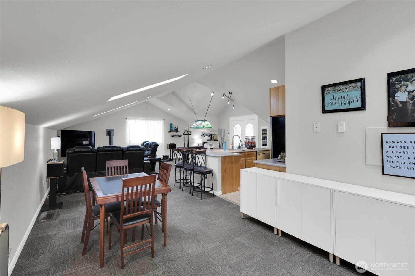 814 105th Street S, Tacoma, WA 98444