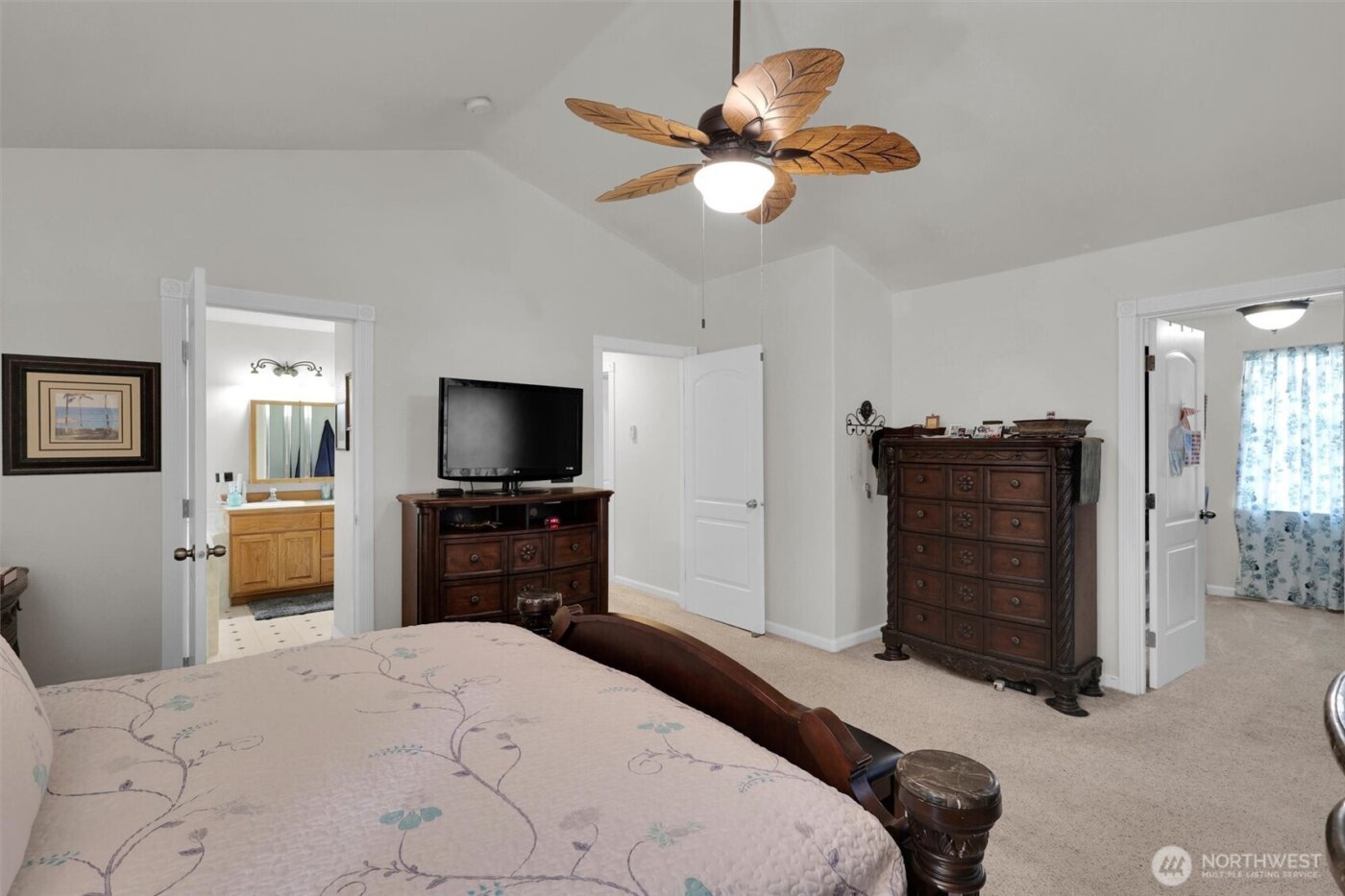 814 105th Street S, Tacoma, WA 98444