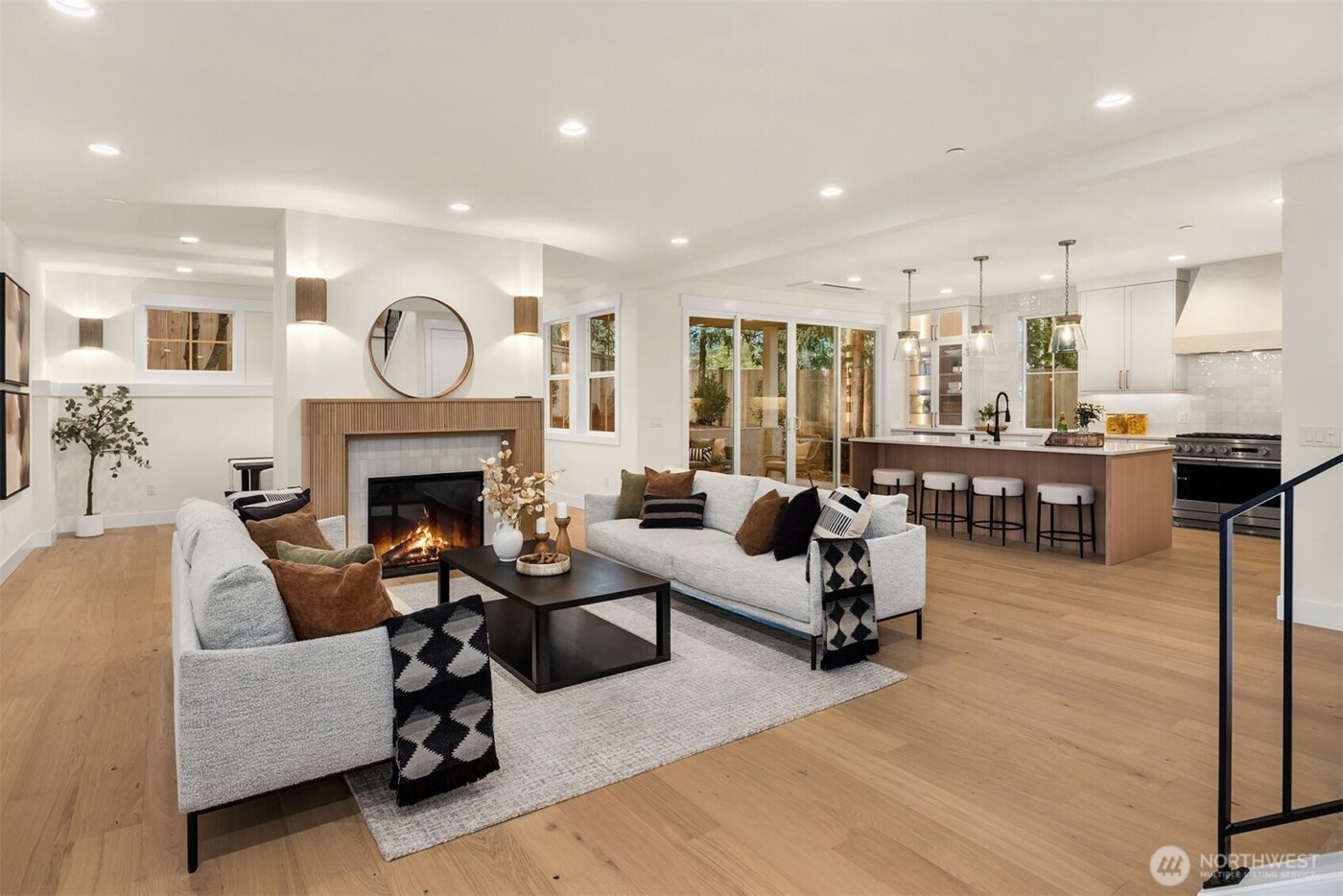 11814 NE 103rd Place , Kirkland, WA 98033