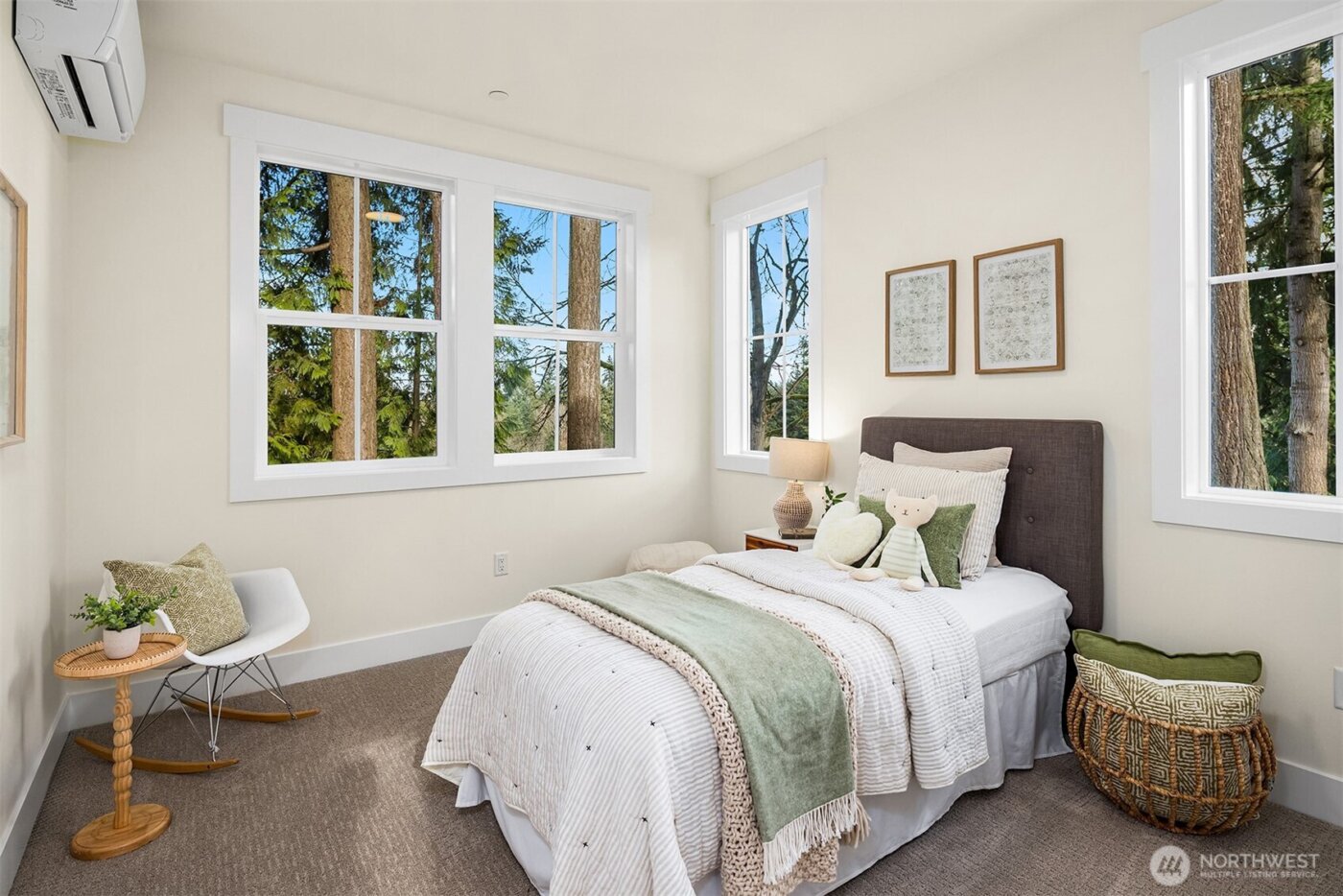 11814 NE 103rd Place , Kirkland, WA 98033