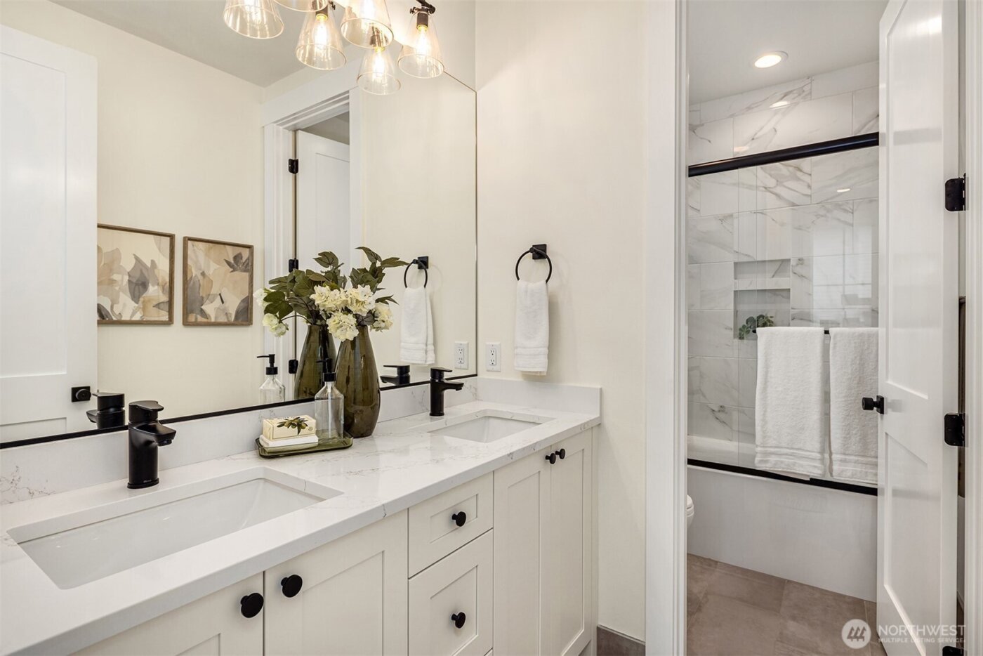 11814 NE 103rd Place , Kirkland, WA 98033