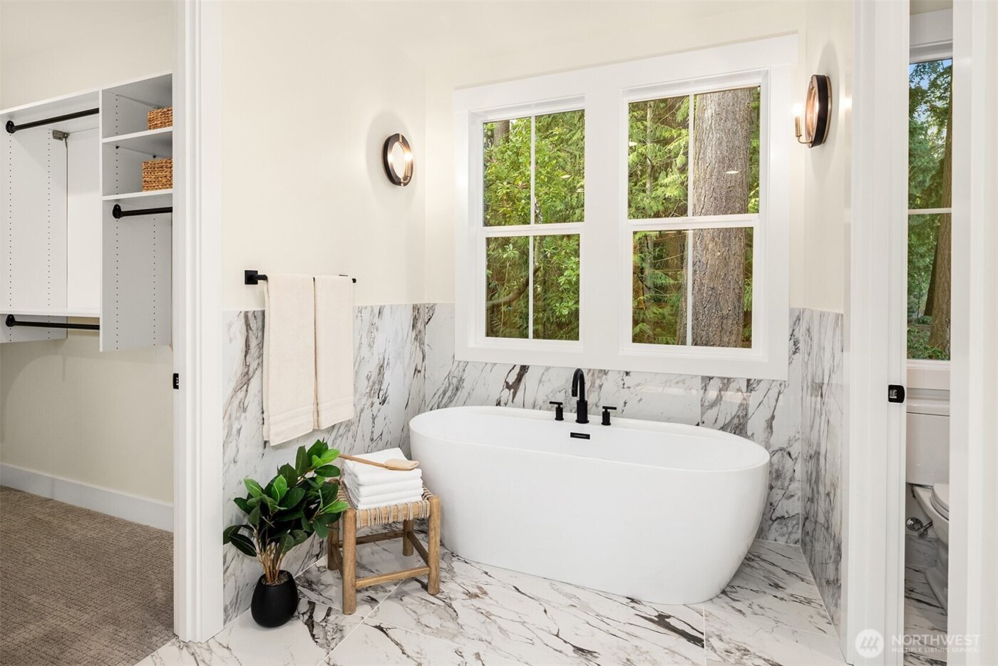 11814 NE 103rd Place , Kirkland, WA 98033