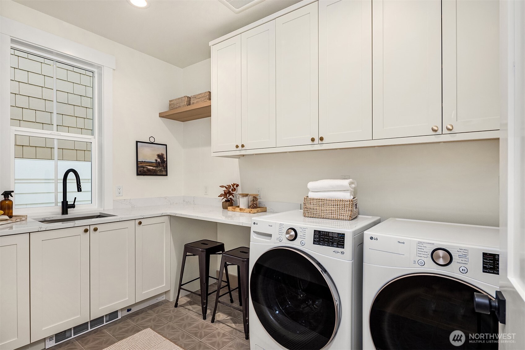 11814 NE 103rd Place , Kirkland, WA 98033