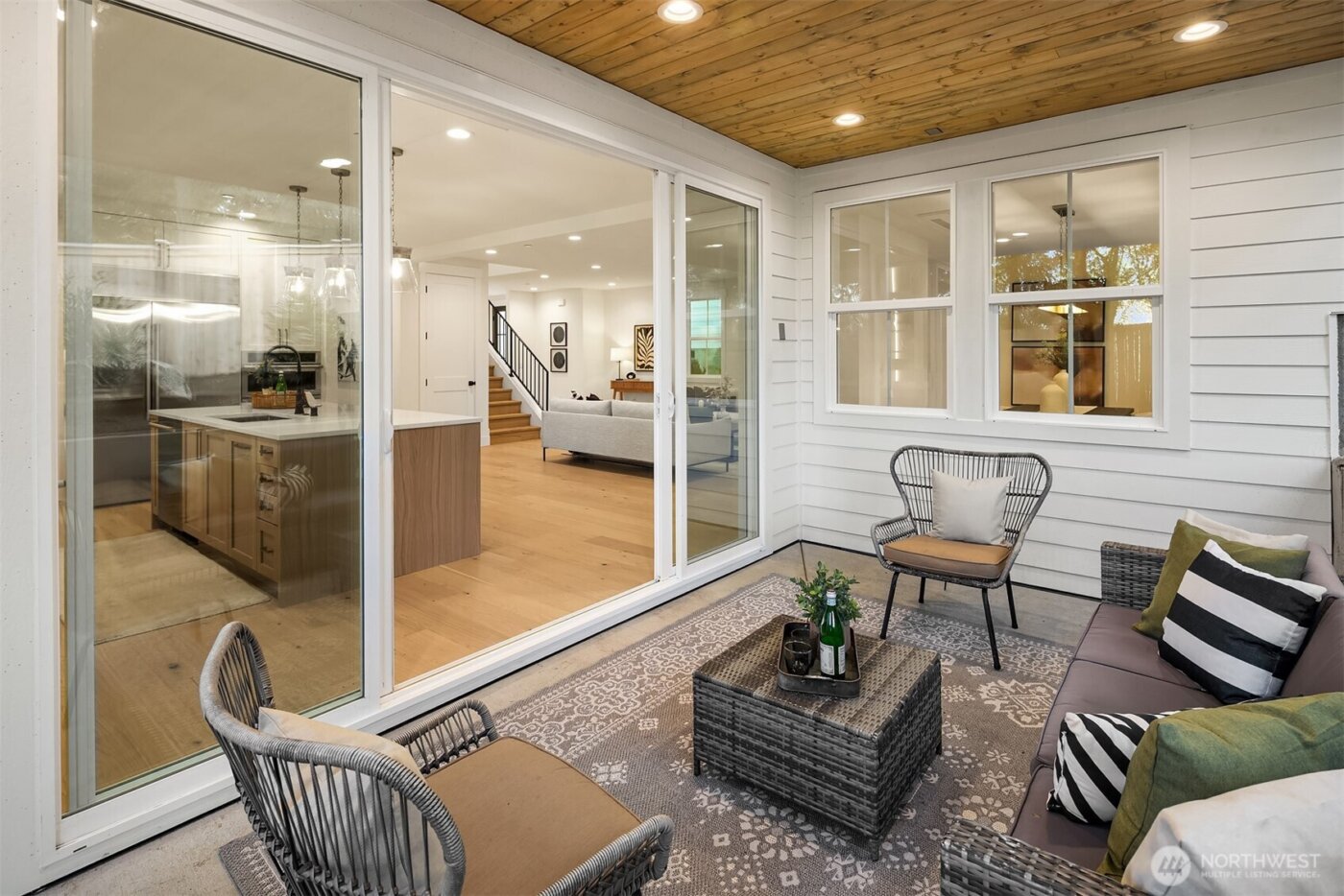 11814 NE 103rd Place , Kirkland, WA 98033