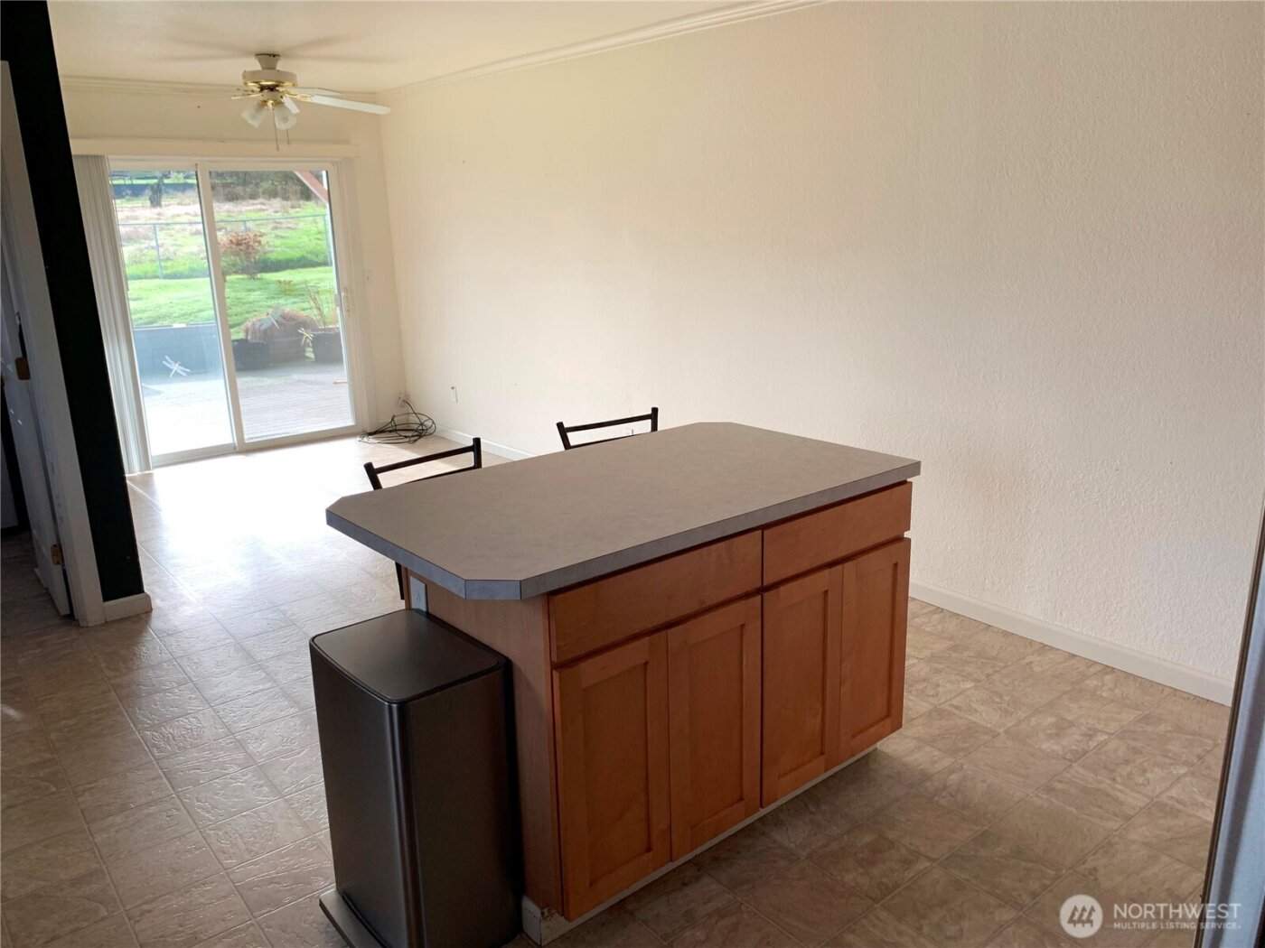 1020 S Fruitland , Puyallup, WA 98371