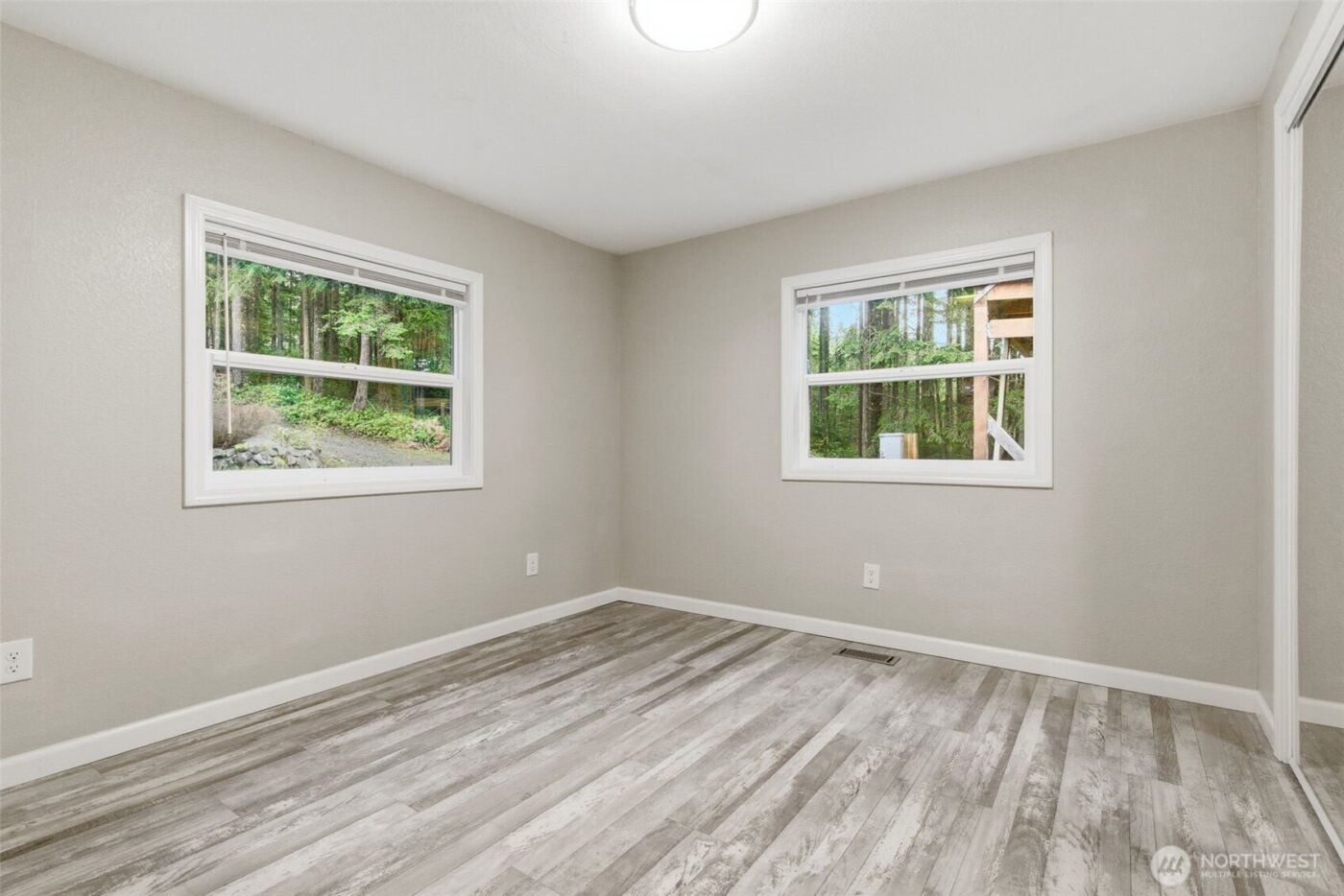 12520 SW Lindi Lane , Port Orchard, WA 98367