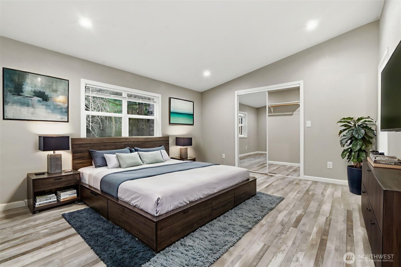 12520 SW Lindi Lane , Port Orchard, WA 98367