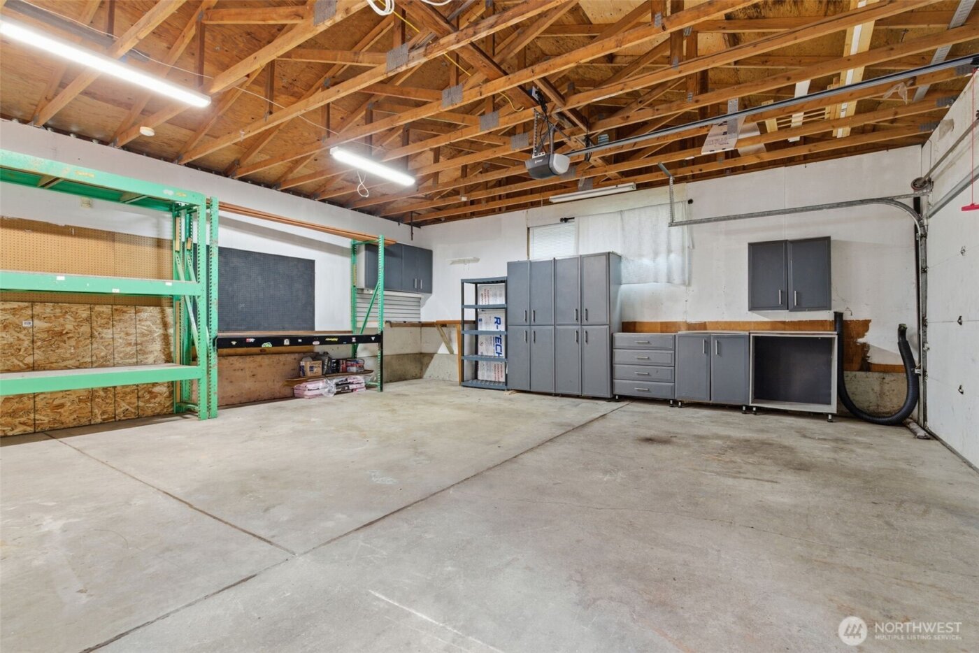 12520 SW Lindi Lane , Port Orchard, WA 98367