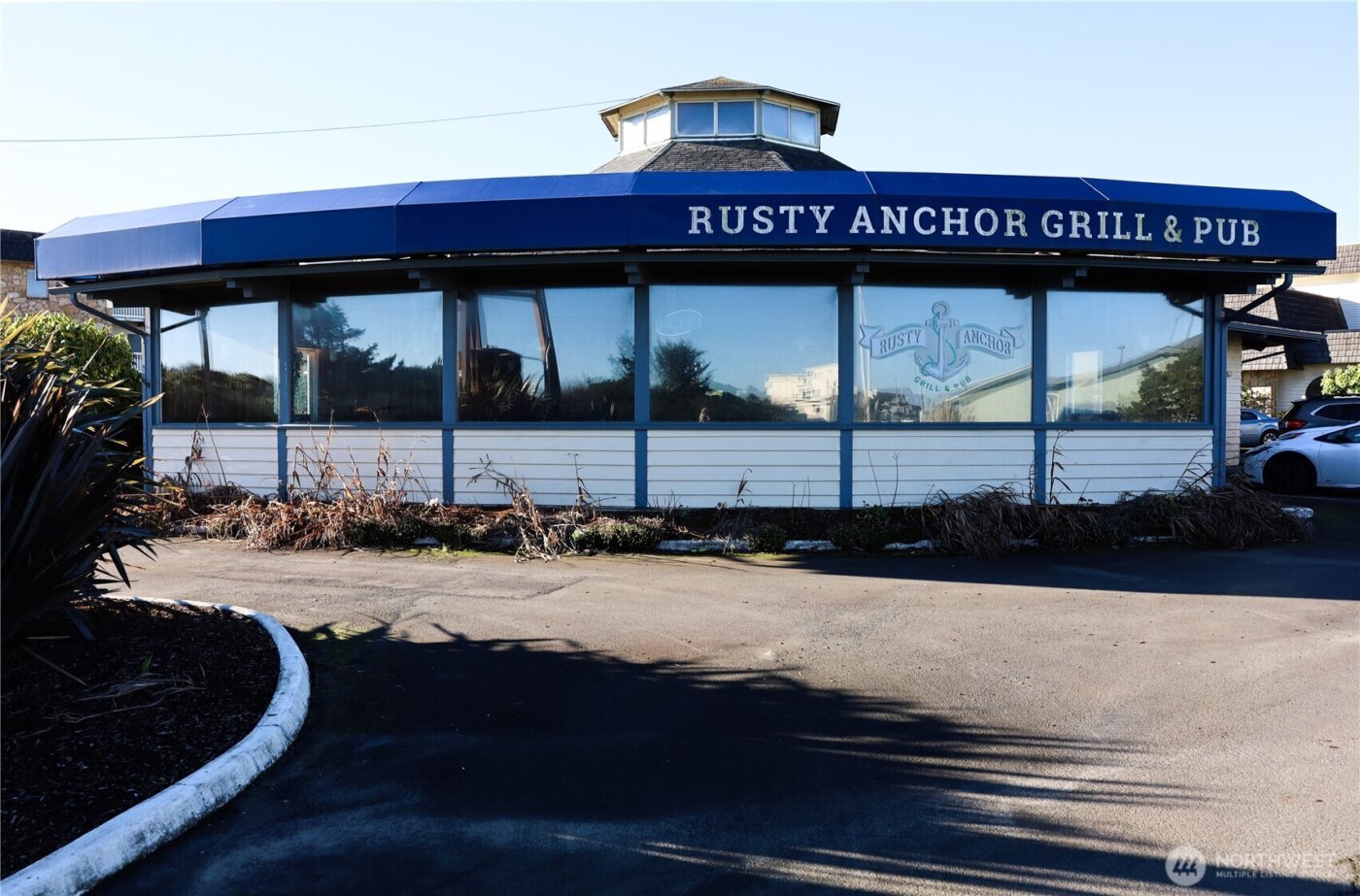 609 Ocean Shores Boulevard NW, Ocean Shores, WA 98569