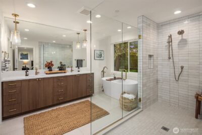 13662 NE 101st Street , Kirkland, WA 98033 - Photo 17