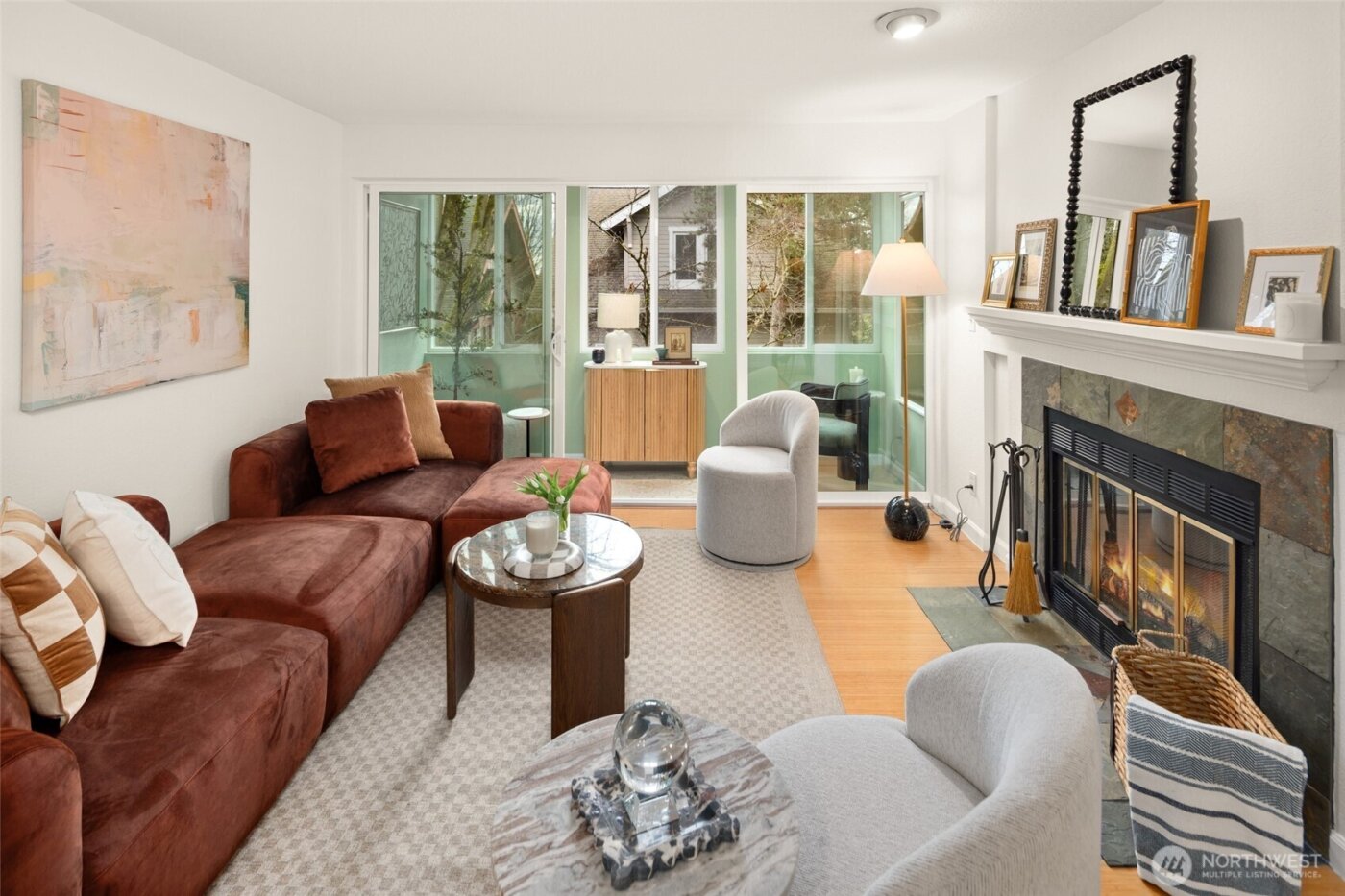 5901 Phinney Avenue N #206, Seattle, WA 98103