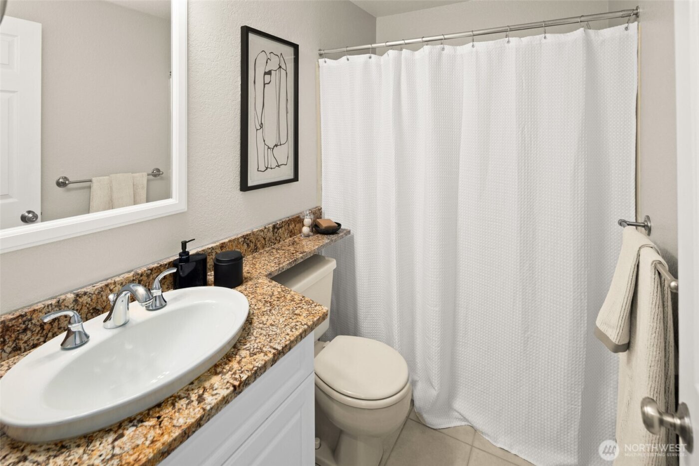 5901 Phinney Avenue N #206, Seattle, WA 98103