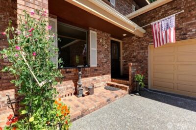 680 SE Prospect Street , Chehalis, WA 98532 - Photo 2