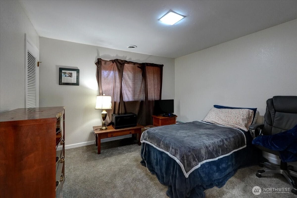 680 SE Prospect Street , Chehalis, WA 98532