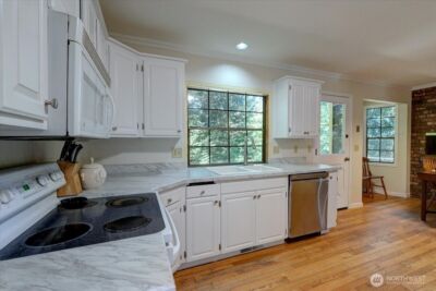 680 SE Prospect Street , Chehalis, WA 98532 - Photo 8