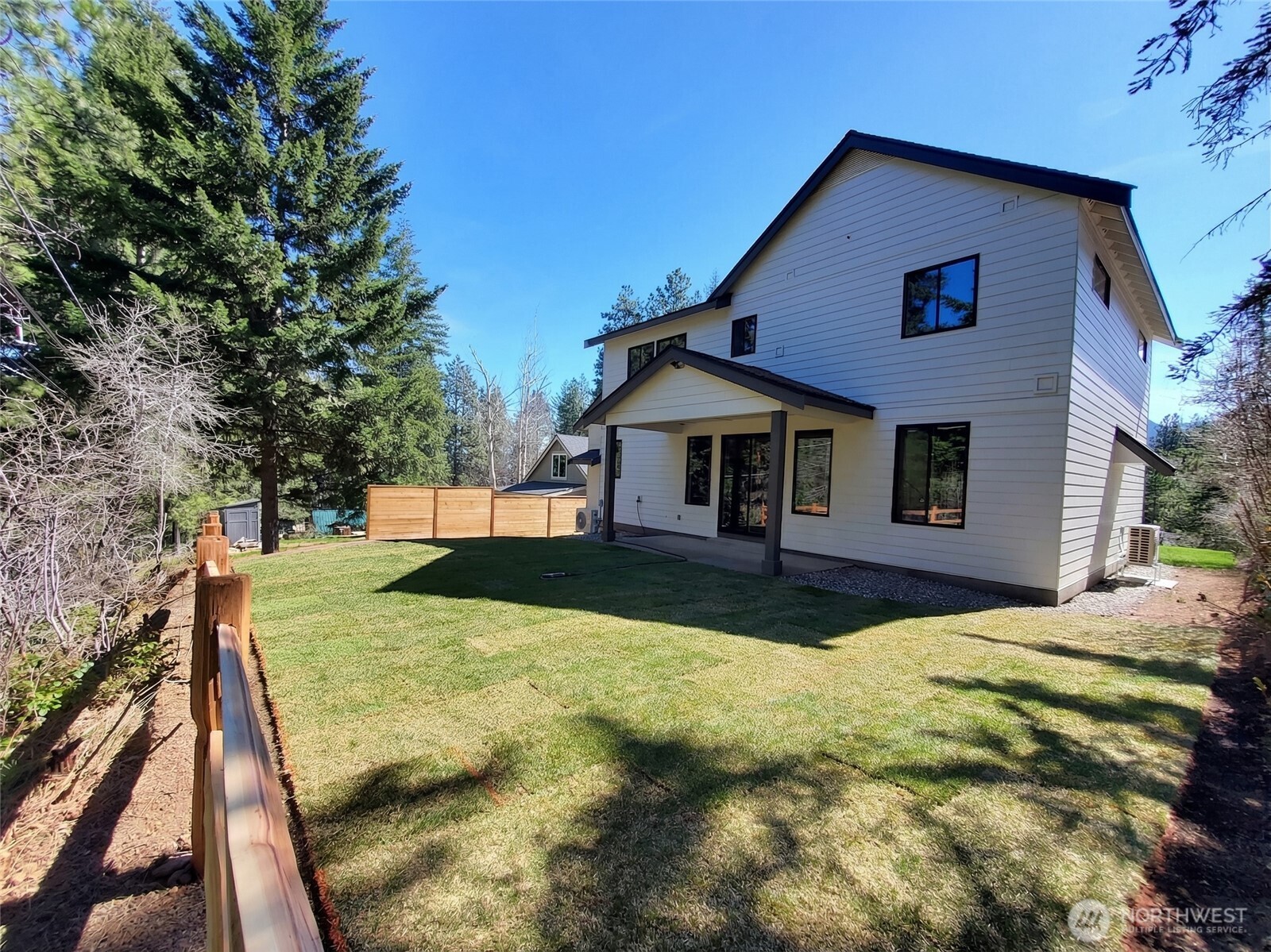 511 W 2nd Street , Cle Elum, WA 98922