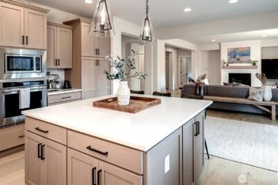12143 NE 170th Place , Bothell, WA 98011 - Photo 14