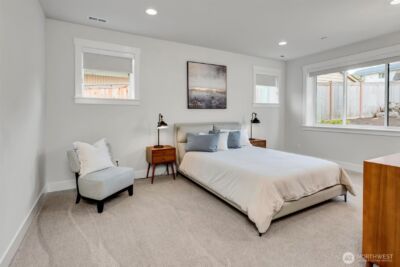 12143 NE 170th Place , Bothell, WA 98011 - Photo 16