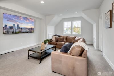 12143 NE 170th Place , Bothell, WA 98011 - Photo 28