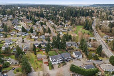 12143 NE 170th Place , Bothell, WA 98011 - Photo 37